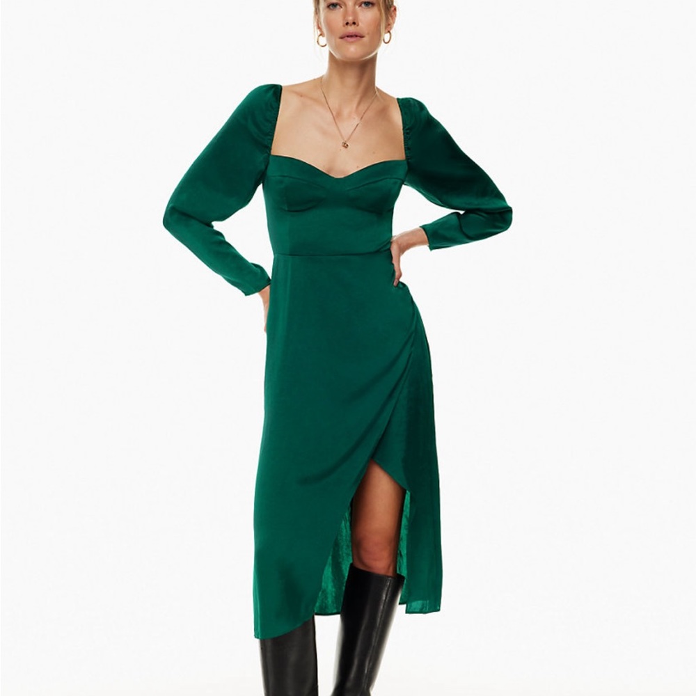 Aritzia Wilfred Masquerade Dress Green Size 00